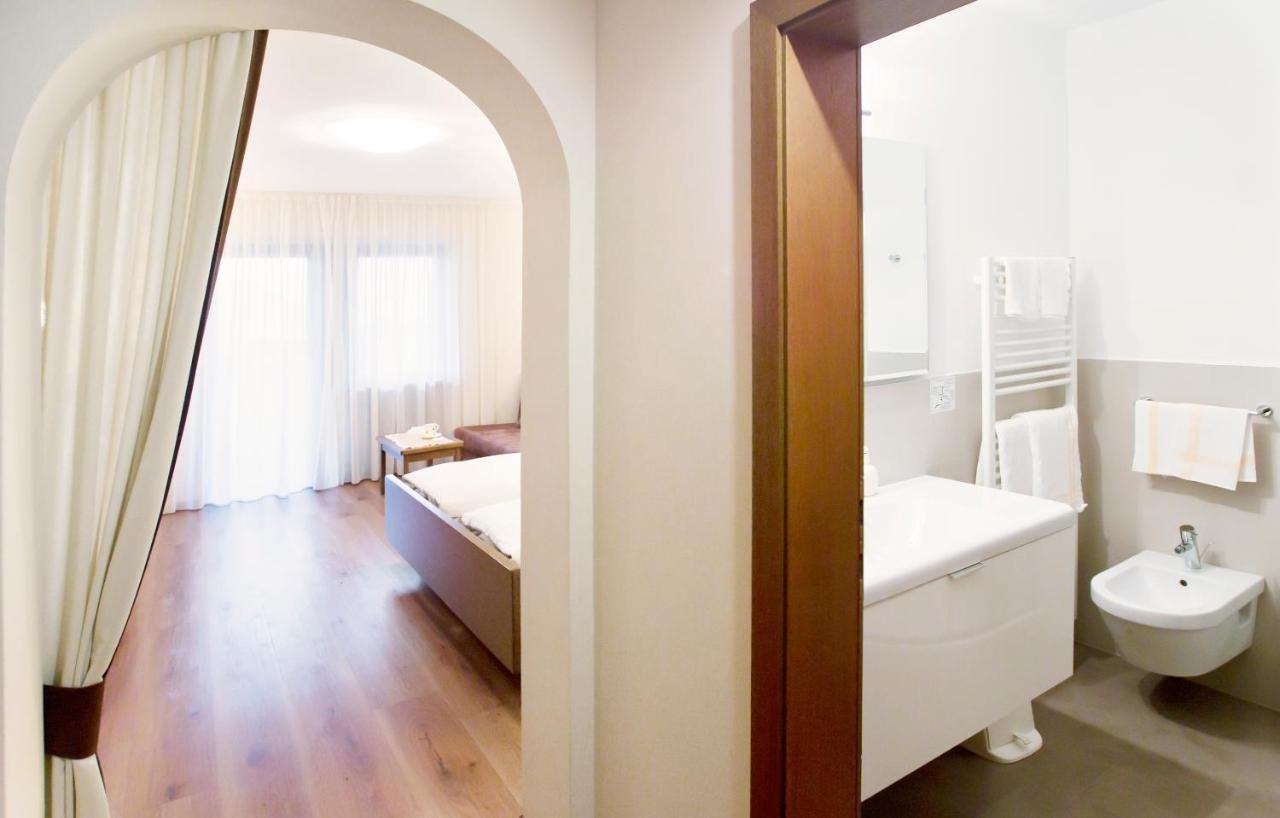 Hotel Walder Scena Esterno foto